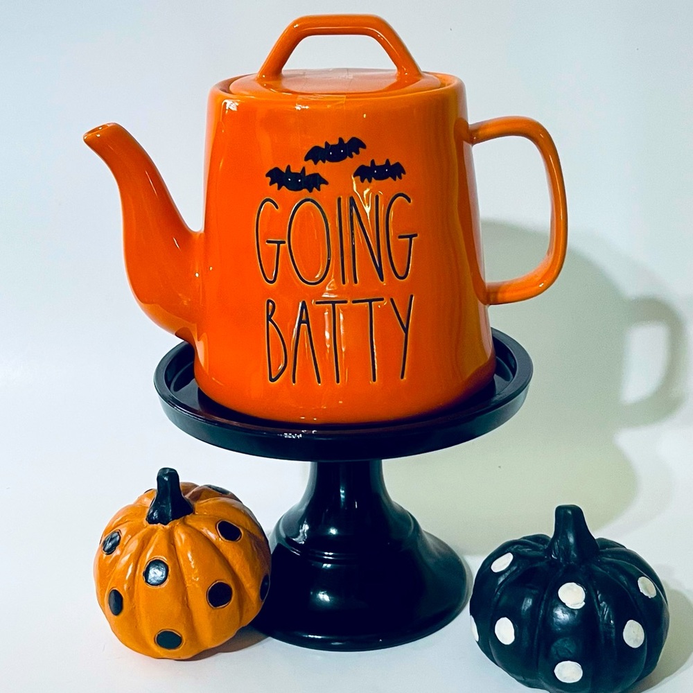 Rae Dunn Halloween “Going Batty” Teapot